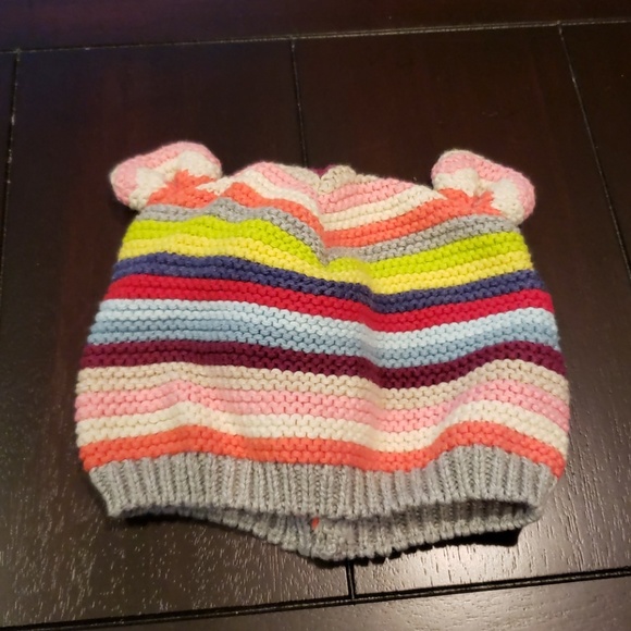 GAP Other - Rainbow bear knit hat